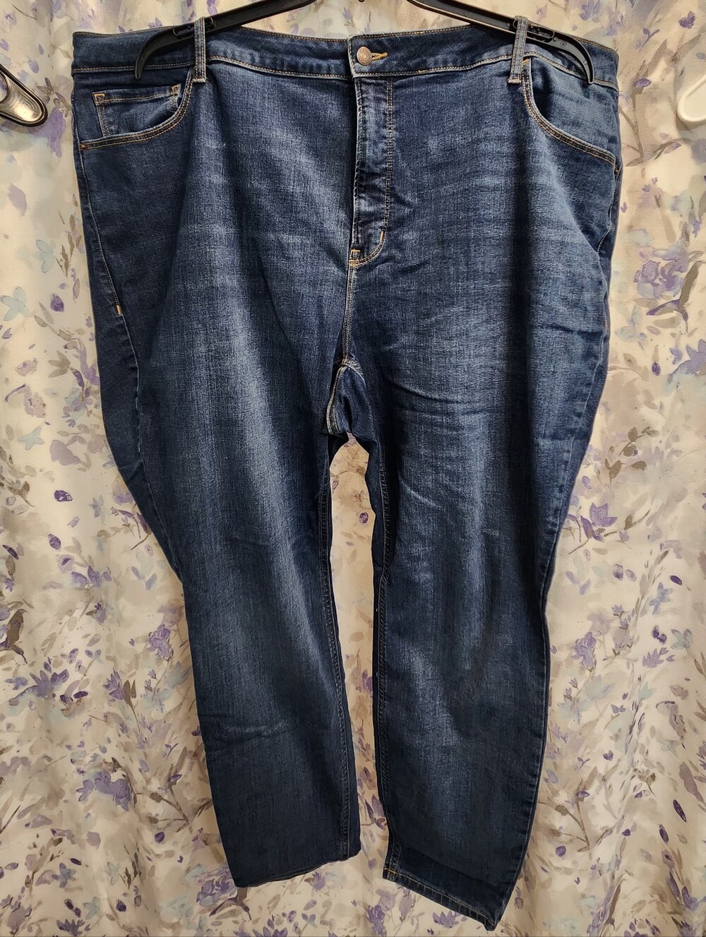 Old Navy Rockstar Jeans - 28 Long